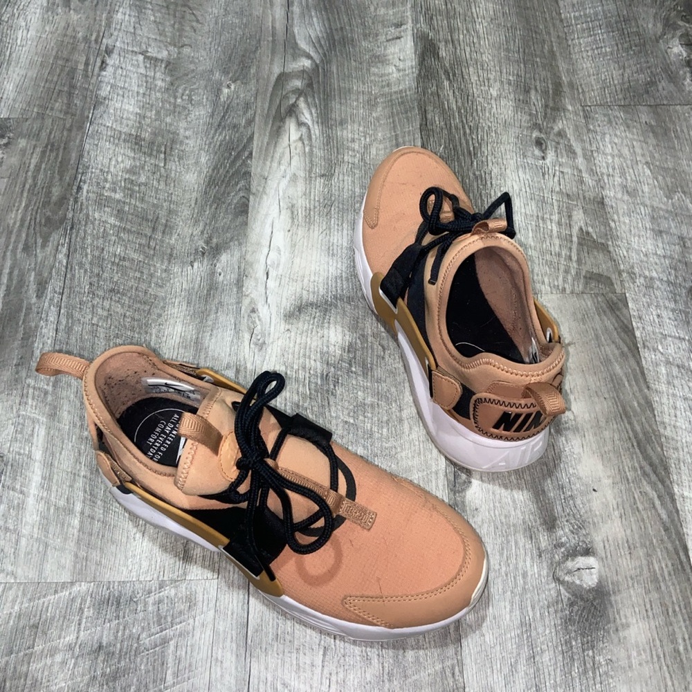 Nike Huarache Women Shoes